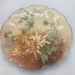 Antique B & H Limoges France Porcelain Flowers Scalloped Plate‎ Gold Trim